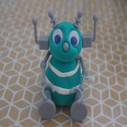 Tuto pour bricoler un petit robot à friction