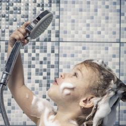Quelques équipements simples permettent de réaliser des économies d'eau. Il existe des équipements et des appareils électroménagers simples et pas trop coûteux permettant de r&amp