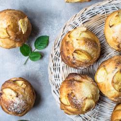 Muffins Nutella pomme : Une idée de recette de muffins Nutella pomme à préparer et à déguster en toute saison avec les enfants et toute la famille. Une recette de muffins facile à faire et délicieuse 