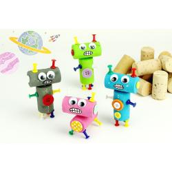 Découvrez un bricolage facile qui permettra aux enfants de s'amuser pendant des heures à fabriquer des petits robots mignons. Une activité créative dans l'esprit récup qui ne nécessite