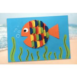 Découvrez cette activité qui permettra à vos enfants de transformer des simples feuilles de papier colorées en un poisson arc-en-ciel !Une décoration originale que les enfants pourront accrocher f