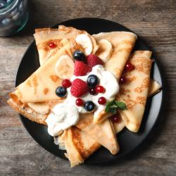 Découvrez la recette des crêpes sans gluten qui vous permettra de créer une pâte à crêpes sans gluten. Elles sont délicieuses et peuvent être mangées par tout le monde !