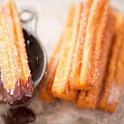 Comment faire des churros au nutella. Découvrez la délicieuse recette des churros que les enfants vont adorer