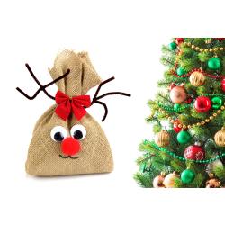 N'est-il pas mignon ce petit renne de Noël ? A poser au pied du sapin ou partout ailleurs dans la maison pour les fêtes ce joli renne pourra être fabriqué facilement par les enfants en utilisa