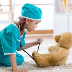 Santé des enfants et de la famille : Cette rubrique propose des conseils sur la santé enfant, l'alimentation, les vaccinations, le soleil. Les fiches de synthèses aideront les parents à répondre aux q