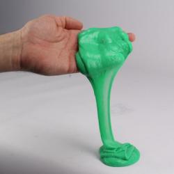 Retrouvez la recette facile et inratable de la slime fluffy. Cette slime DIY est drôle à réaliser et est adorée des enfants du monde entier. Retrouvez le pas-a-pas afin de réaliser cette slime pour le