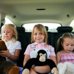 Quand les enfants commencent à s’ennuyer en voiture il est temps de les mettre en compétition et de les défier au calcul me...
