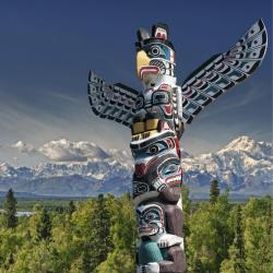 totem - mot du glossaire Tête à modeler. Définition et activités associées au mot totem.