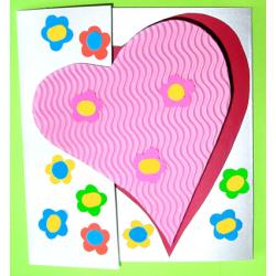 Fabriquer une carte 3D coeurs