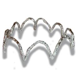 couronne argent en papier d'alluminium