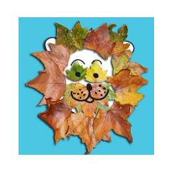 T&ecirc;te de lion en feuilles d'automne