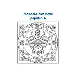 Médaillon papillon mandala