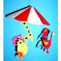 Réaliser un mobile manège enchanté pour bébé