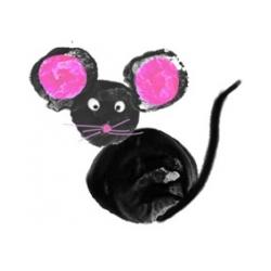 Peindre une souris aux doigts