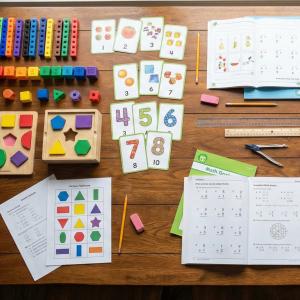 Cahiers d'activités et cahier de vacances,exercices de maths, opérations, problèmes et sudoku pour les enfants du primaire et de la maternelle.