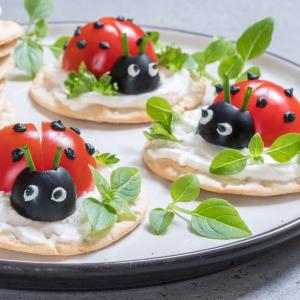 Coccinelles en tomates et olives