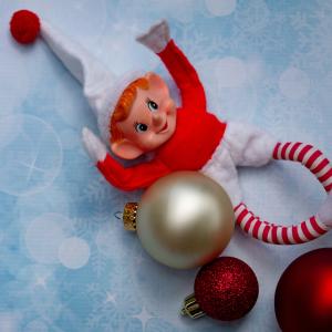Où trouver un lutin farceur de Noël pour mes enfants ?