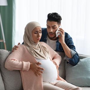 Contractions en grossesse : quand faut-il consulter ?
