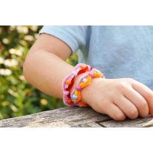 Bracelet en fils chenille et perles