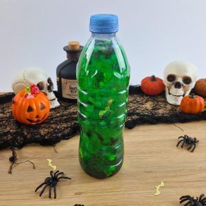 La bouteille sensorielle d'Halloween