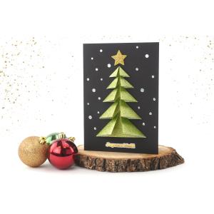 Découvrez une méthode facile pour fabriquer une jolie carte sapin de Noël en 3D ! Une carte idéale pour souhaiter ses vœux de manière originale pour les fêtes de fin d'année.