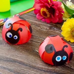 Coccinelle en papier