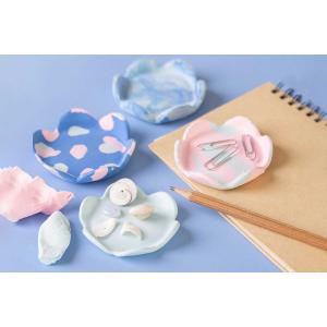 Coupelles en pâte à modeler