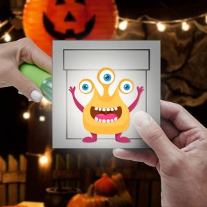 Les boites mystérieuses d'Halloween : un jeu d'observation rigolo