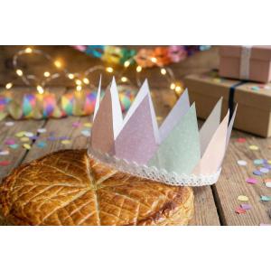 Fabriquer une couronne avec du papier