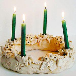Fabriquer une couronne de l'avent en pâte à sel