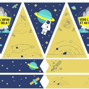 Printables pour un anniversaire sur le thème de l'espace à imprimer pour organiser votre anniversaire spatial ! Des fanions a accrocher sur une ficelle et des cake toppers à plier en deux et à mettre 