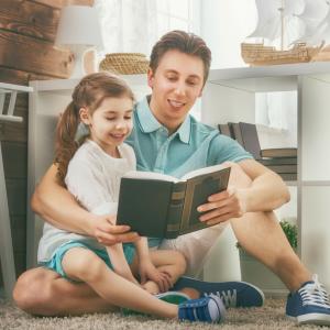 La fête des pères est une tradition vieille de plusieurs siècles ! Elle est célébrée chaque année dans de nombreux pays du monde. Retrouvez notre dossier sur la fête des pères pour tout savoir sur la