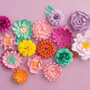Toutes les idées de bricolage sur les fleursLes fleurs sont une source inépuisable de beauté, et d'idées de bricolages ou d'activités à faire avec les enfants dès le plus jeune âge. Fille ou garçon, l