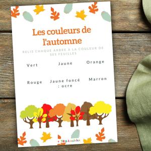 Un jeu à imprimer pour retrrouver le nom des couleurs de l'automne. A votre enfant de regarder l'arbre d'automne et d'en trouver toutes les couleurs !