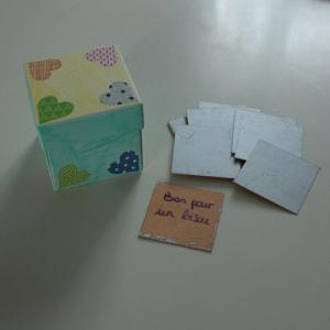 tuto pour bricoler avec les enfants une boîte aux messages secrets pour la fête des pères