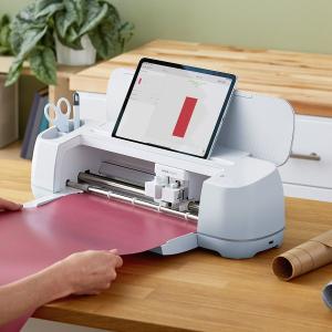 Des infos sur la Cricut Maker : une machine absolument géniale qui va révolutionner les loisirs créatifs à la maison