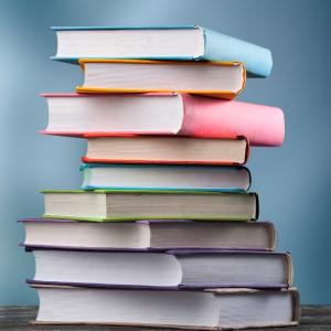 livre - mot du glossaire Tête à modeler. Définition et activités associées au mot livre.