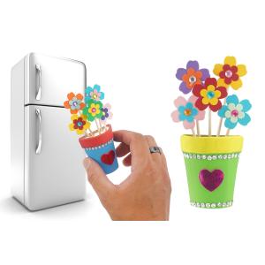 Retrouvez un tuto pour fabriquer un magnet avec un joli petit pot de fleurs avec les enfants