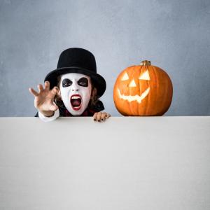 Quel maquillage d'Halloween pour votre enfant ? Quels produits utiliser pour maquiller votre enfant ? Maquiller un enfant pour Halloween est-il facile ?  Vous trouverez ici des conseils pour maquiller