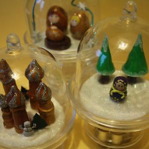 Des mini cloches à personnaliser avec de la pâte FIMO