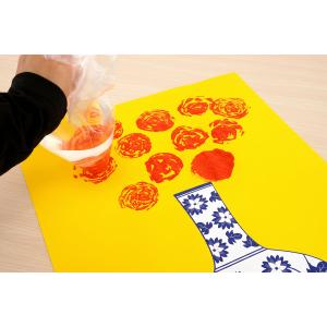 Peindre des roses avec une pochette plastique