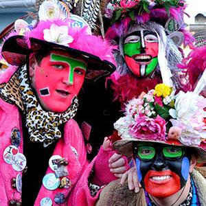 Vous vous demandez d'où vient la tradition du Carnaval ? Sachez que cette période de festivité commence en janvier pour se terminer à mardi Gras. Mais pourquoi fêtons-nous encore aujourd'hui la périod