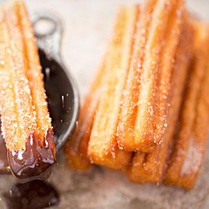 Comment faire des churros au nutella. Découvrez la délicieuse recette des churros que les enfants vont adorer