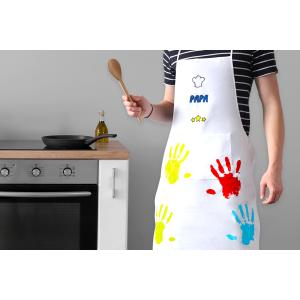 Remerciez votre papa pour ses bons petits plats en lui offrant ce tablier personnalisé pour la fête des pères. Il sera si fier de le porter qu'il ne pourra plus s'en passer lorsqu'il cuisi