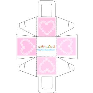 Panier de communion rose et coeur blanc
