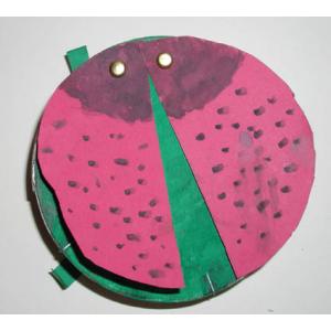 Fabriquer une boite en forme de coccinelle