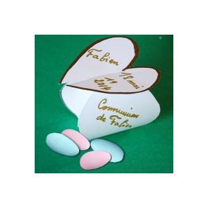 Pochette coeur pour dragées de communion