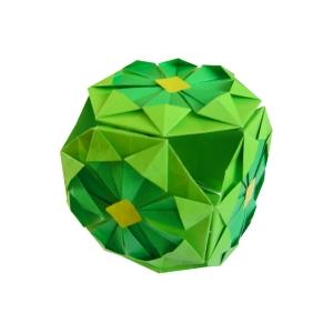 pliage d'une boule en papier