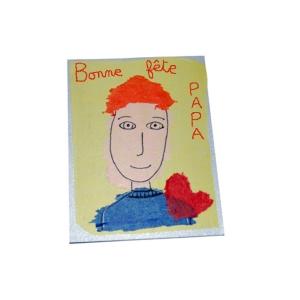 Fabriquer une Carte portrait de papa est un jeu d'enfant à la portée de tous. L'enfant apprend à stimuler son imagination et sa création.