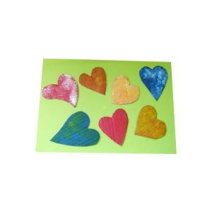 faire des coeurs peints avec bébé pour les activités d'éveil